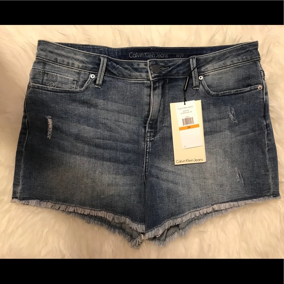 ☀️SOLD☀️☀️☀️☀️.   Calvin Klein Shorts - Picture 2 of 8